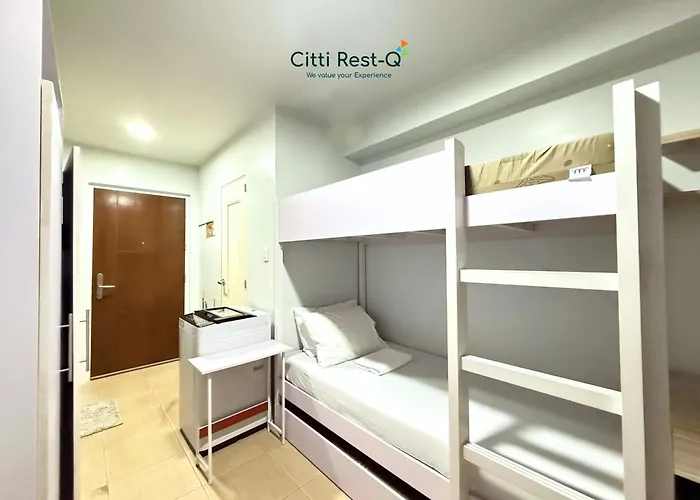 Budget Free Pool & Wifi Alabang Sc5